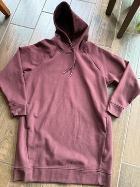 Old Navy Women's Maroon Burgundy Drawstring Hoodie dress with Pockets Medium